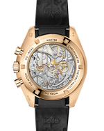 Load image into Gallery viewer, Bracciale in oro Moonshine™ 18 carati con chiusura déployante dell’Omega Speedmaster Moonwatch Professional modello 310.62.42.50.99.001.
