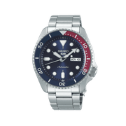 Orologio Seiko 5 Sports SRPD53K1 con cassa in acciaio inox da 42,5 mm e lunetta rossa e blu “Pepsi”.