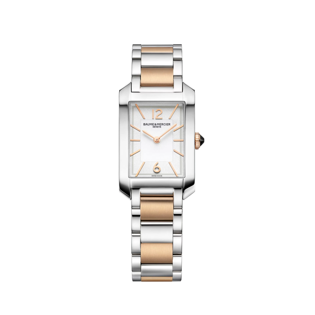 Quadrante opalino con numeri arabi dorati e lancette a gladio dell'orologio Baume & Mercier Hampton 10751