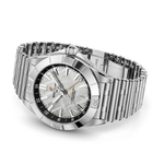 Load image into Gallery viewer, Vista laterale della cassa con vetro zaffiro bombato e bracciale in acciaio inox dell’orologio Breitling Chronomat GMT 40.
