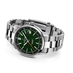 Load image into Gallery viewer, Vista laterale della cassa da 13,07 mm di spessore e bracciale in acciaio inox dell’orologio Breitling Top Time B31.

