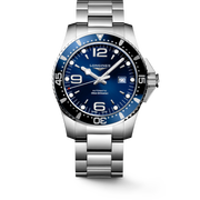 Quadrante blu soleil con indici applicati luminosi e lancette argentate lucide con trattamento Swiss Super-LumiNova® dell'orologio Longines HydroConquest automatico