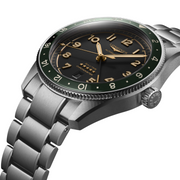 Cassa rotonda in acciaio inossidabile da 42 mm con lunetta girevole bidirezionale in ceramica, vetro zaffiro antigraffio multistrato e corona a vite dell'orologio Longines Spirit Zulu Time