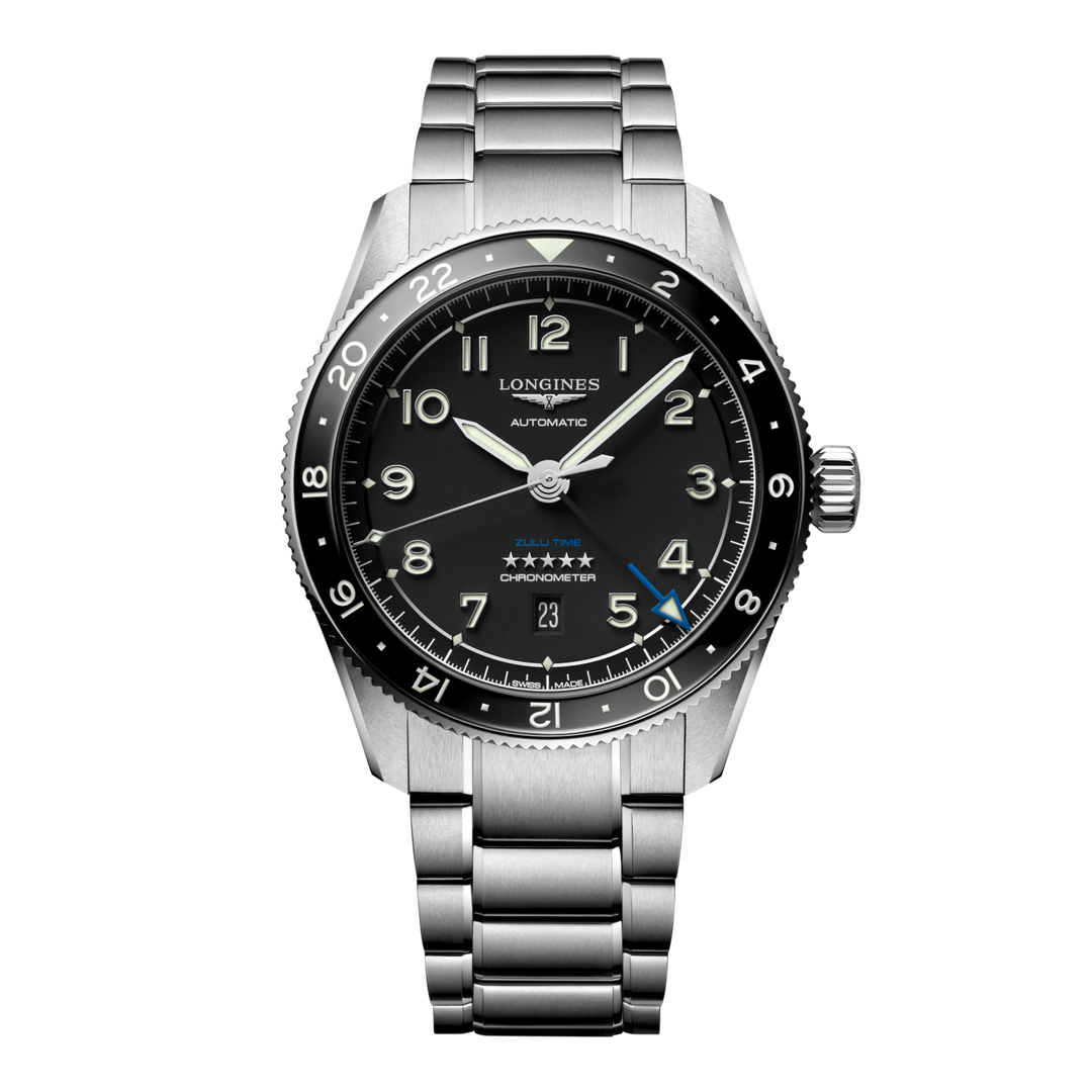 Quadrante nero mat con numeri arabi applicati e lancette argentate lucide con trattamento Swiss Super-LumiNova® dell'orologio Longines Spirit Zulu Time automatico