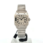 Load and play video in Gallery viewer, Santos de Cartier Modello Piccolo Quarzo WSSA0082 - bracciale e cassa acciaio - quadrante argento con numeri romani